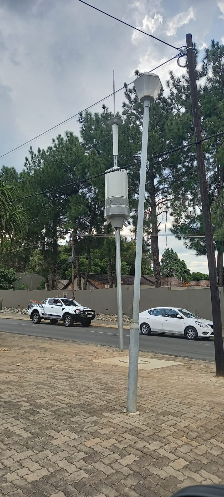 Small Cell Infrastructure - Compact Installation